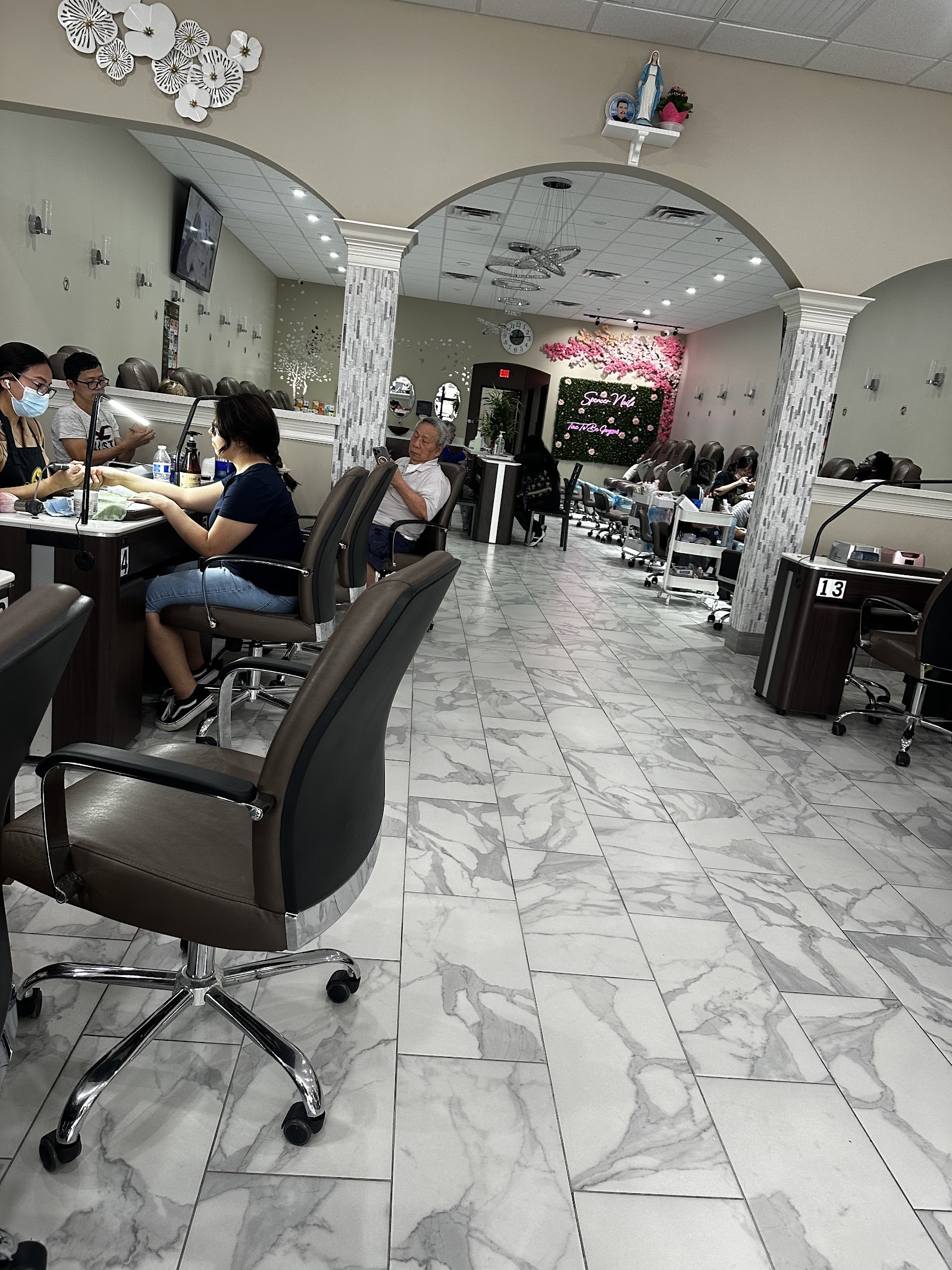 Spencer Nails South Houston nail photo 1